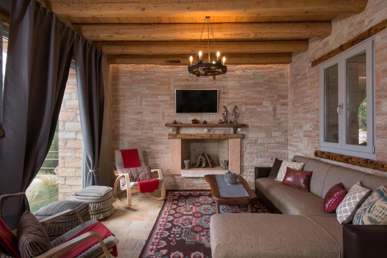 Sinium Luxury Villas Viggla Eksteriør billede