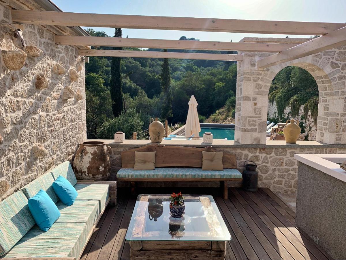 Sinium Luxury Villas Viggla Eksteriør billede