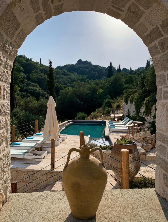 Sinium Luxury Villas Viggla Eksteriør billede