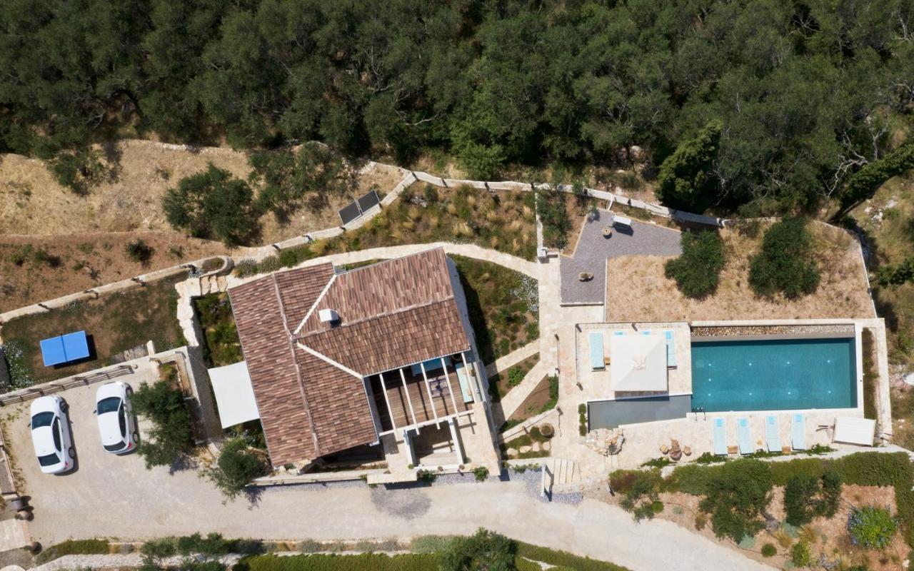 Sinium Luxury Villas Viggla Eksteriør billede