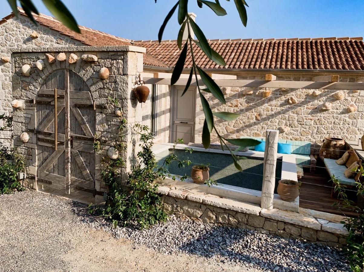 Sinium Luxury Villas Viggla Eksteriør billede